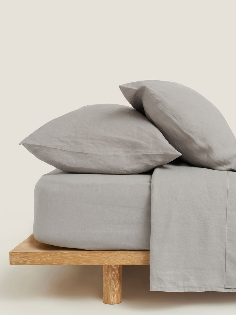 100% Linen Fitted Sheet in Cloud