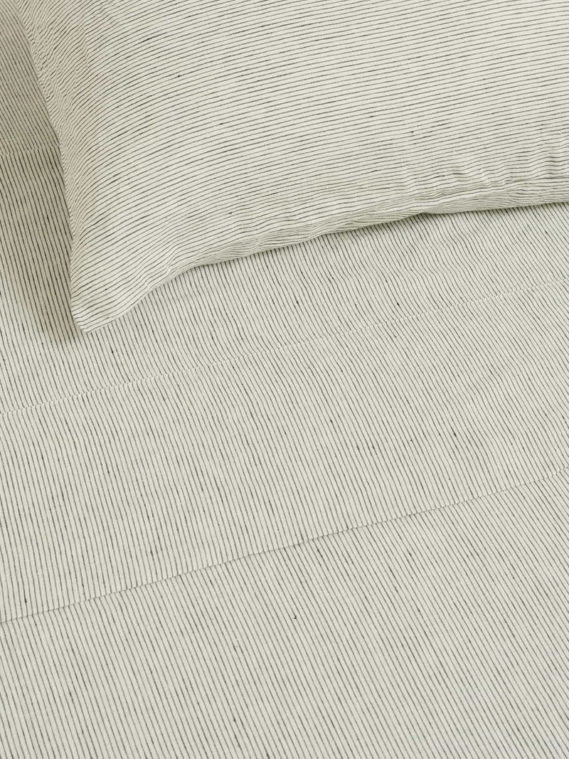 100% Linen Fitted Sheet in Pencil Stripes